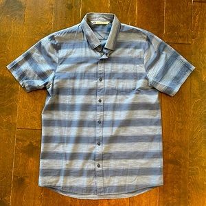 Men’s Travis Mathew Short Sleeve Button Up